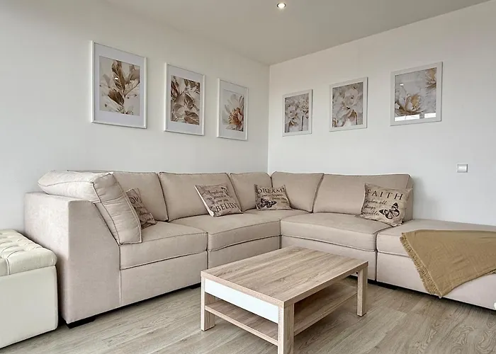 Torre By Coral Apartment